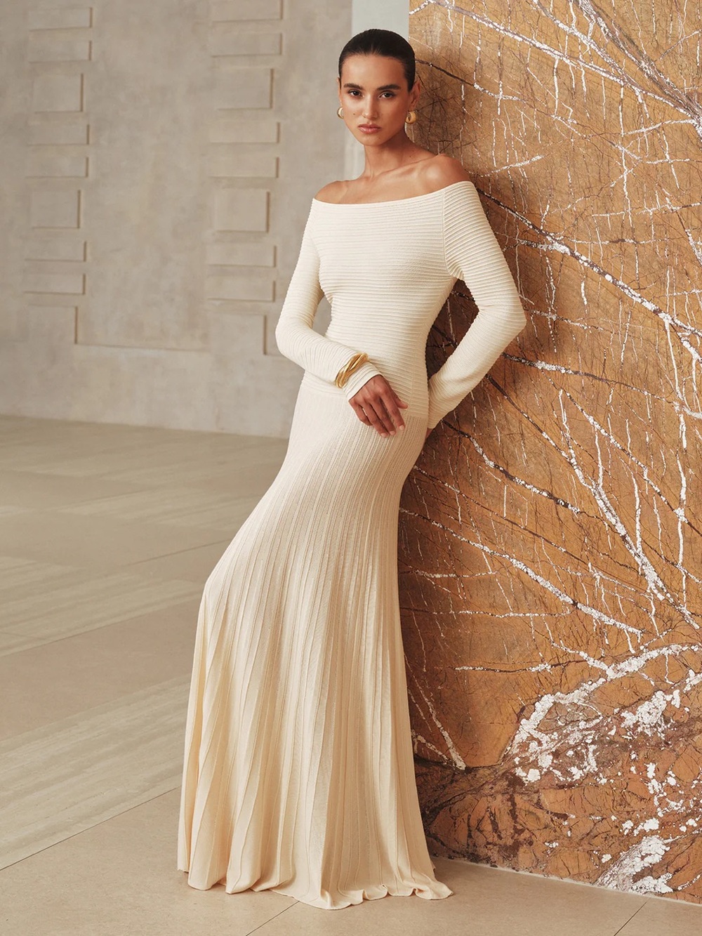 COMMENSE Off-Shoulder Textured Knit Maxi Dress - size Small